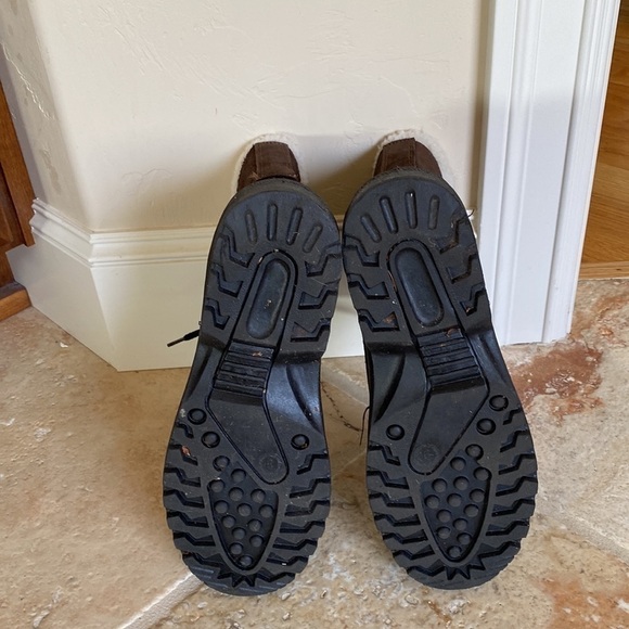 Kamik Womens Brown Suede Boots rubber, insulated Winter Snow Waterproof Size 9 - Picture 4 of 6